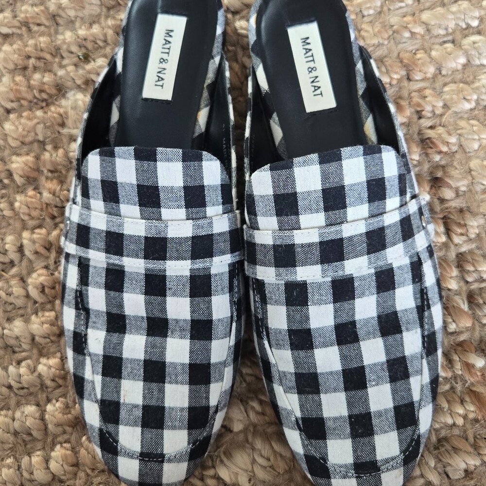Matt & Nat mules, size 41